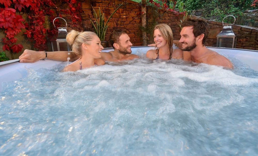 Bestway Lay-Z-Spa Vegas Airjet Premium Inflatable Hot Tub - Image 2
