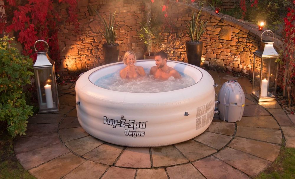 Bestway Lay-Z-Spa Vegas Airjet Premium Inflatable Hot Tub - Image 3