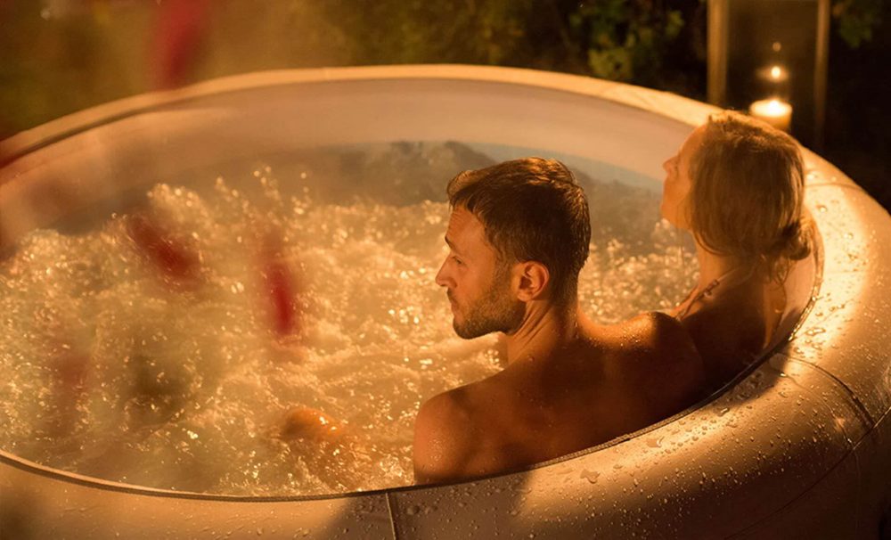Bestway Lay-Z-Spa Vegas Airjet Premium Inflatable Hot Tub - Image 6