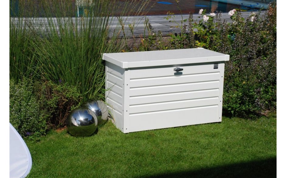Pure Garden Buildings