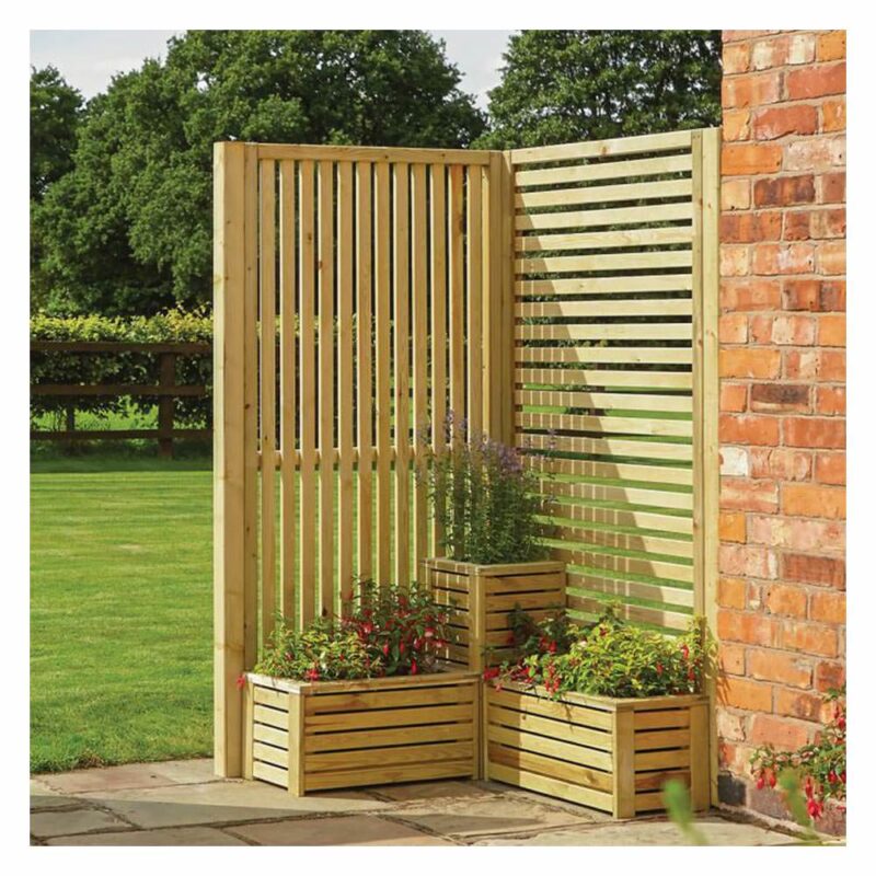 Garden Creations Corner Planter Set with Screens and Posts