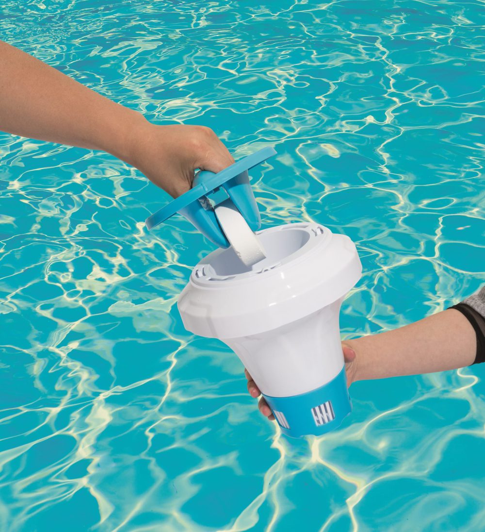 Bestway FlowClear Chemical Floater with Chemguard Glove - Image 3