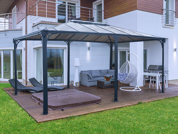 Pure Garden Buildings