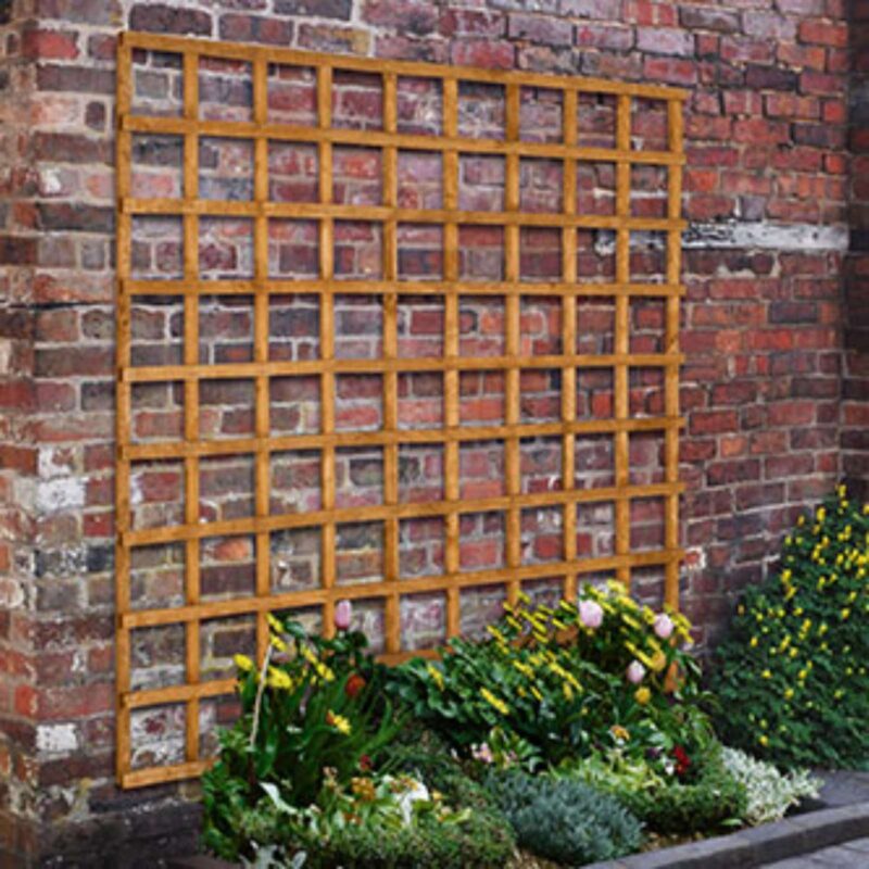 Heavy Duty Trellis Traditional Square Section Screen 183 x 183