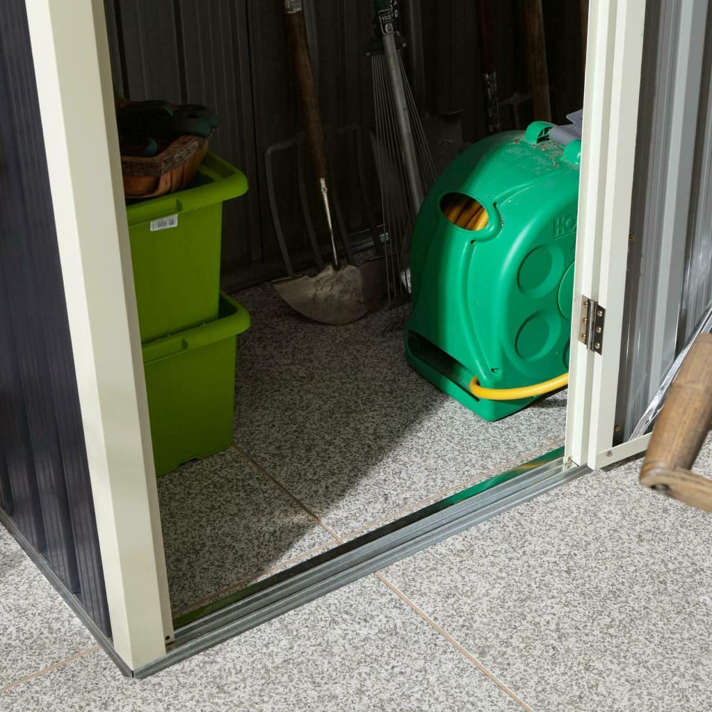 Pure Garden Buildings