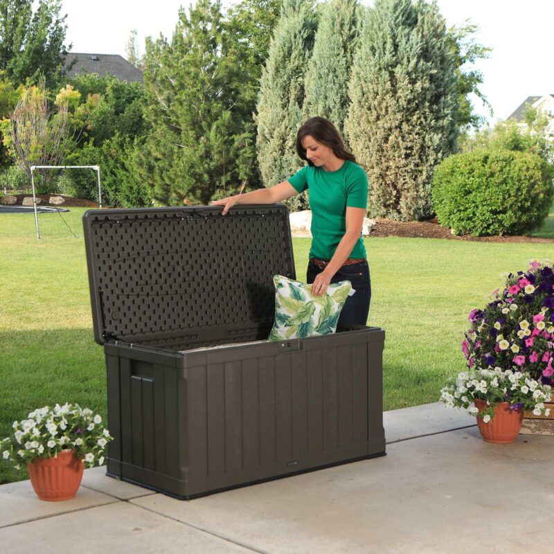 Lifetime Outdoor Storage Deck Box (116 Gallon) - 60089