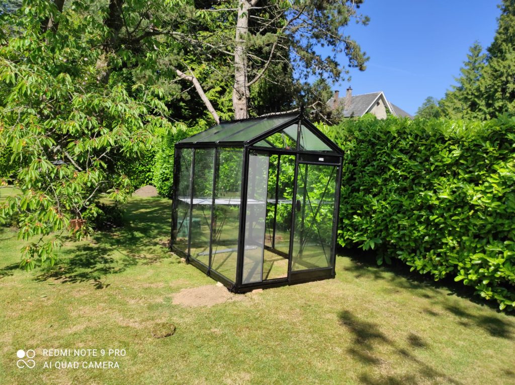 Pure Garden Buildings