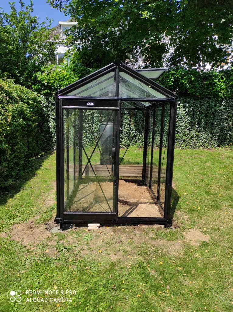 Pure Garden Buildings