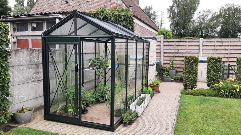 Pure Garden Buildings