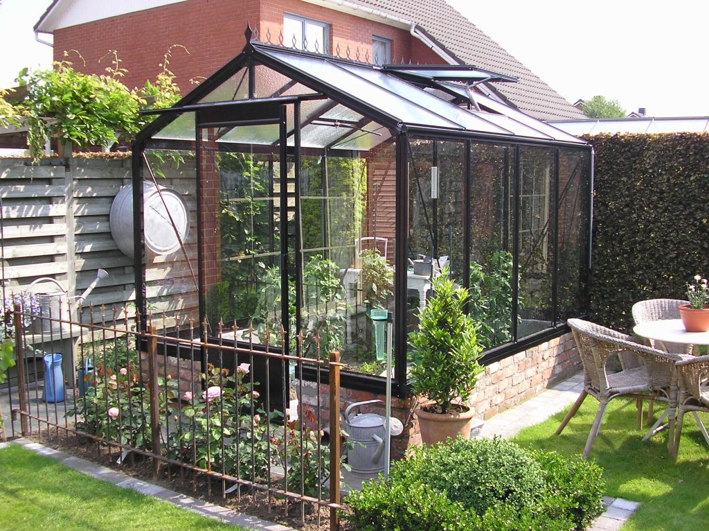 Pure Garden Buildings