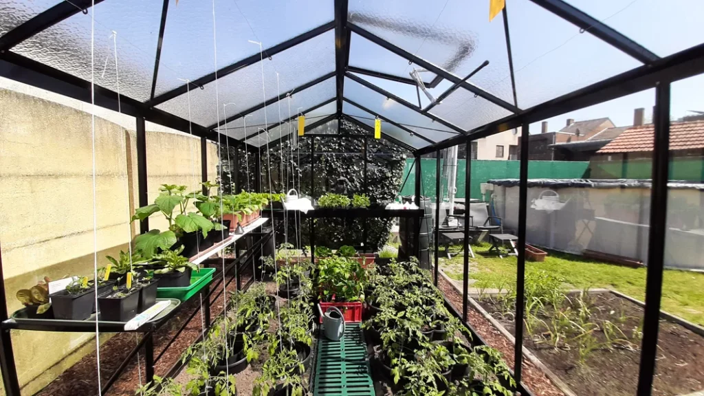 Pure Garden Buildings