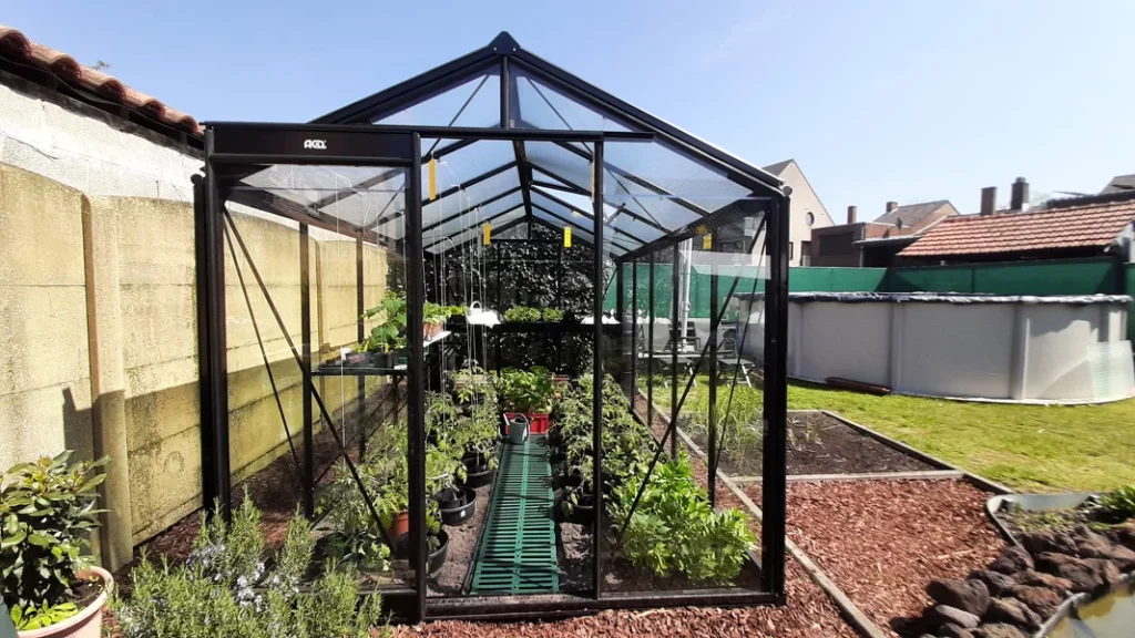 Pure Garden Buildings