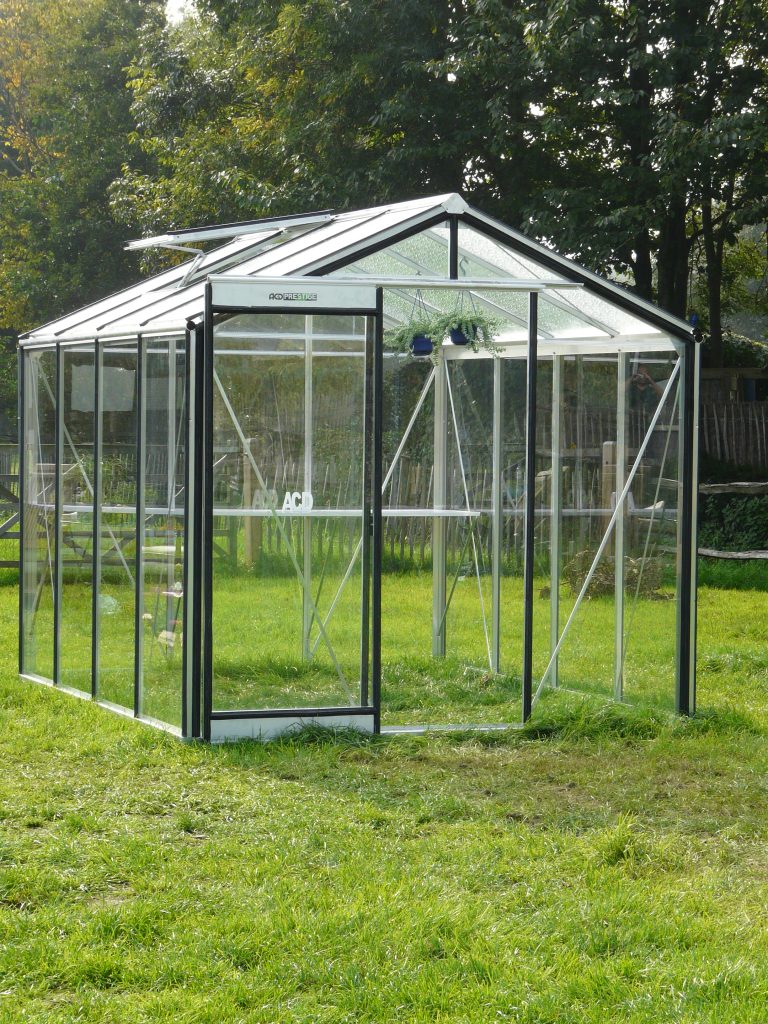 Pure Garden Buildings