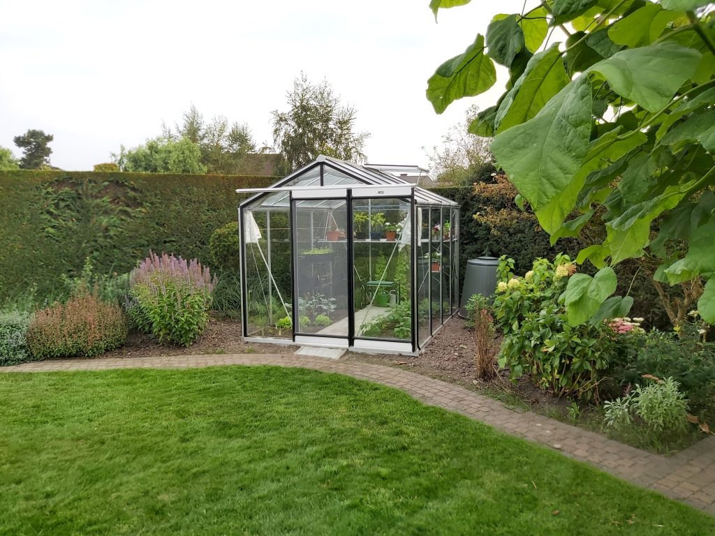Pure Garden Buildings